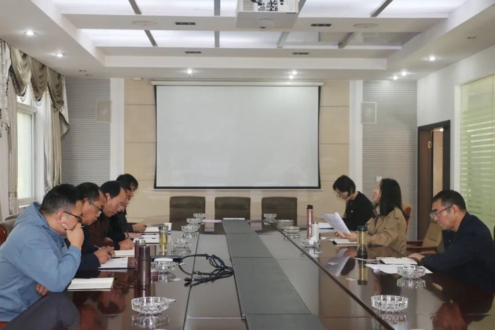 云煤（NG体育）集团党委委员、财务总监莫晓丹到天井煤矿有限公司调研