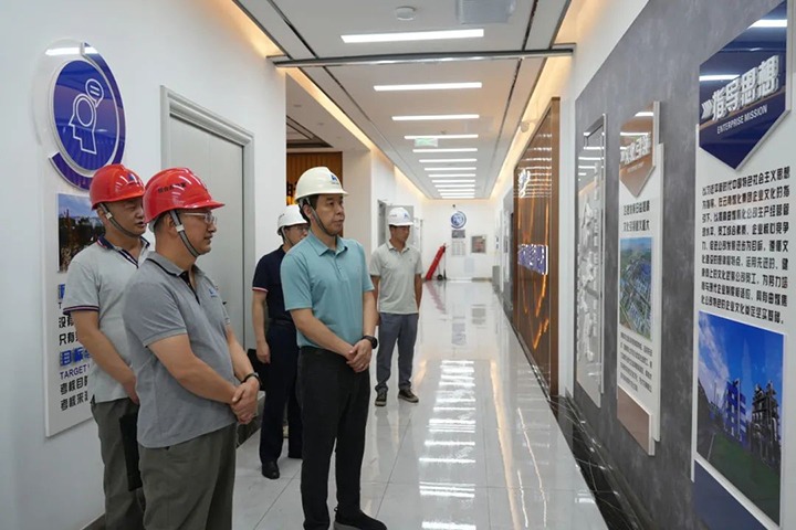 【主题教育】云煤（NG体育）集团党委副书记、工会主席王鑫一行到曲煤焦化公司开展主题教育调研