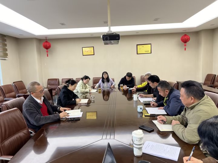 集团党委委员、财务总监莫晓丹到NG体育地产调研指导工作